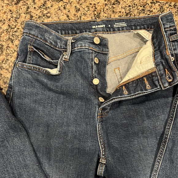 Old Navy Extra High-Rise Jeans, size 8 - Picture 2 of 7